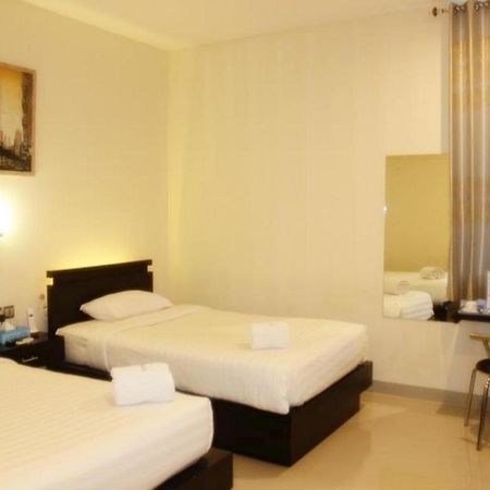 Guardian Family Hotel Sorong Exterior foto