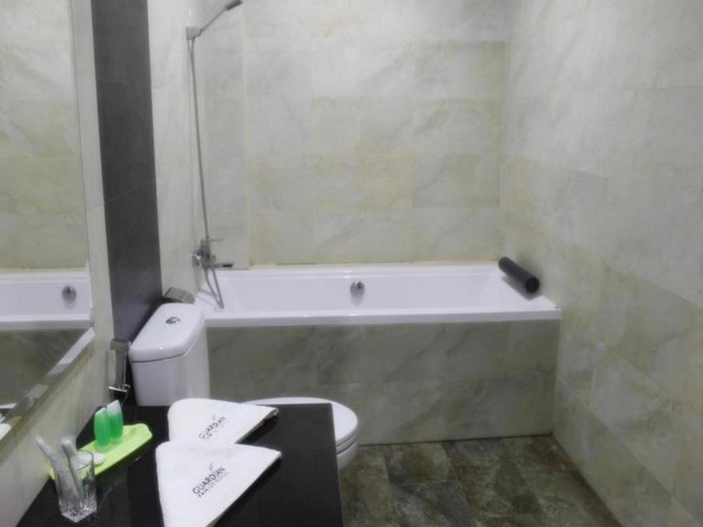 Guardian Family Hotel Sorong Exterior foto